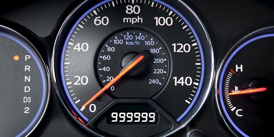 Выкуп автомобилей с пробегом 200 000+ км: на что обратить внимание