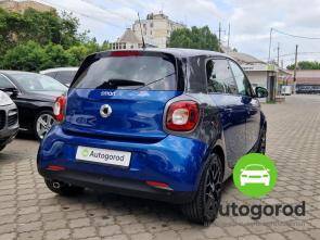 Авто Smart Forfour 2016 auction.year_ фото 4