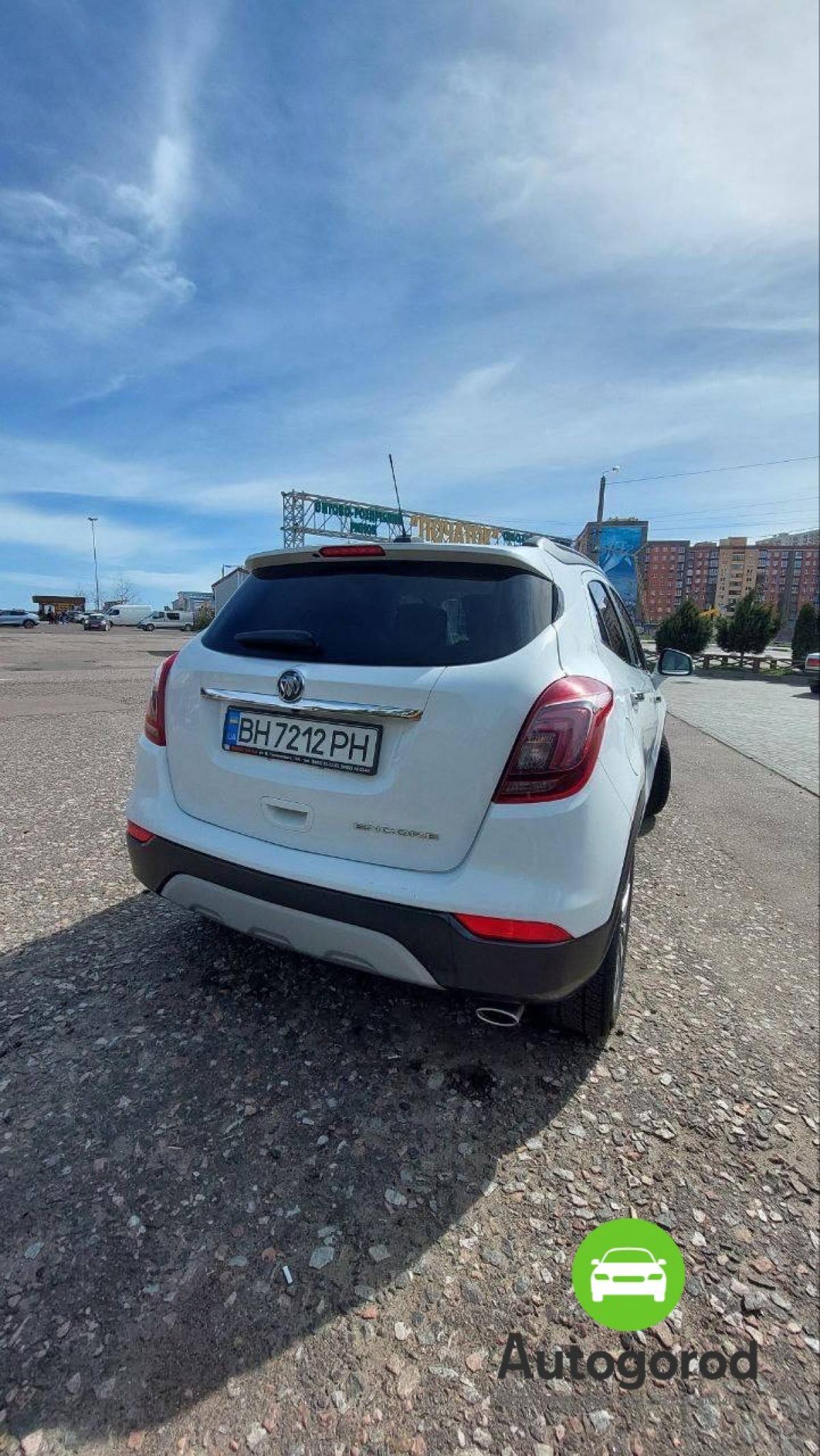 Авто Buick
                                        Encore Бензин фото 2