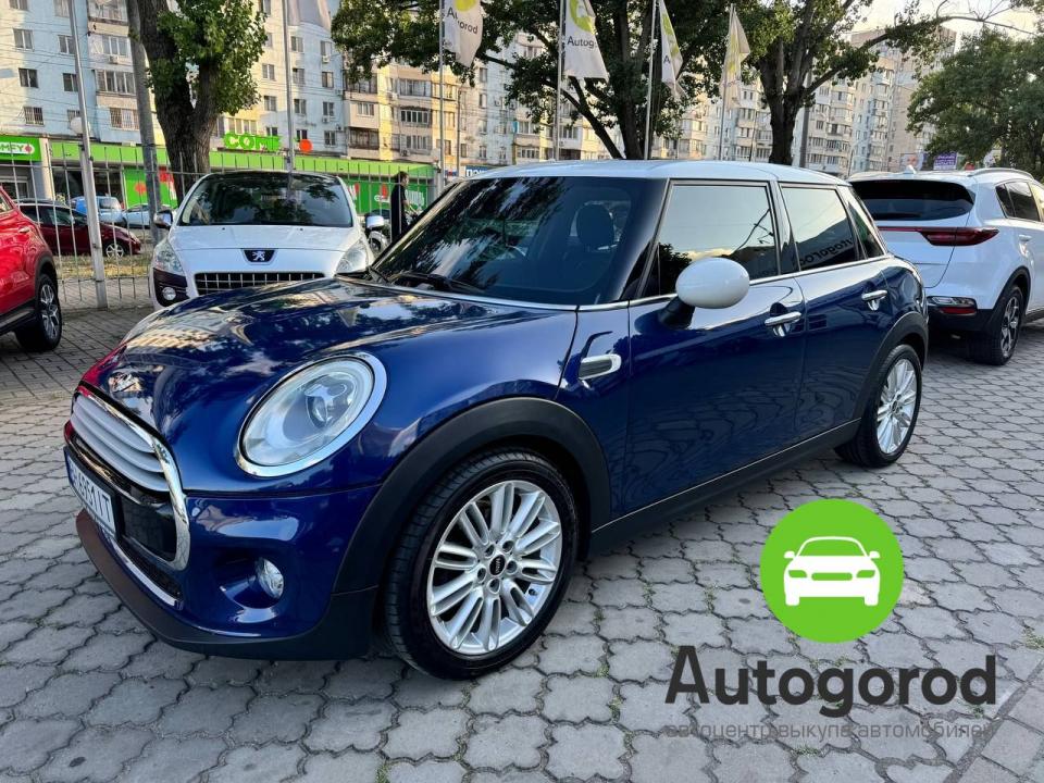 Авто MINI Hatch Объем двигателя  фото 1