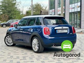 Авто MINI Hatch Бензин фото 2