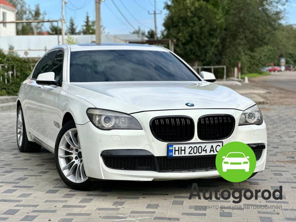 Авто BMW
                                        7 Series Бензин фото 2