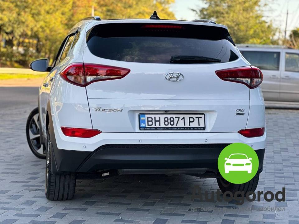 Авто Hyundai Tucson Объем двигателя  фото 1