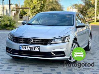 Авто Volkswagen Passat 2018 auction.year_ - фото