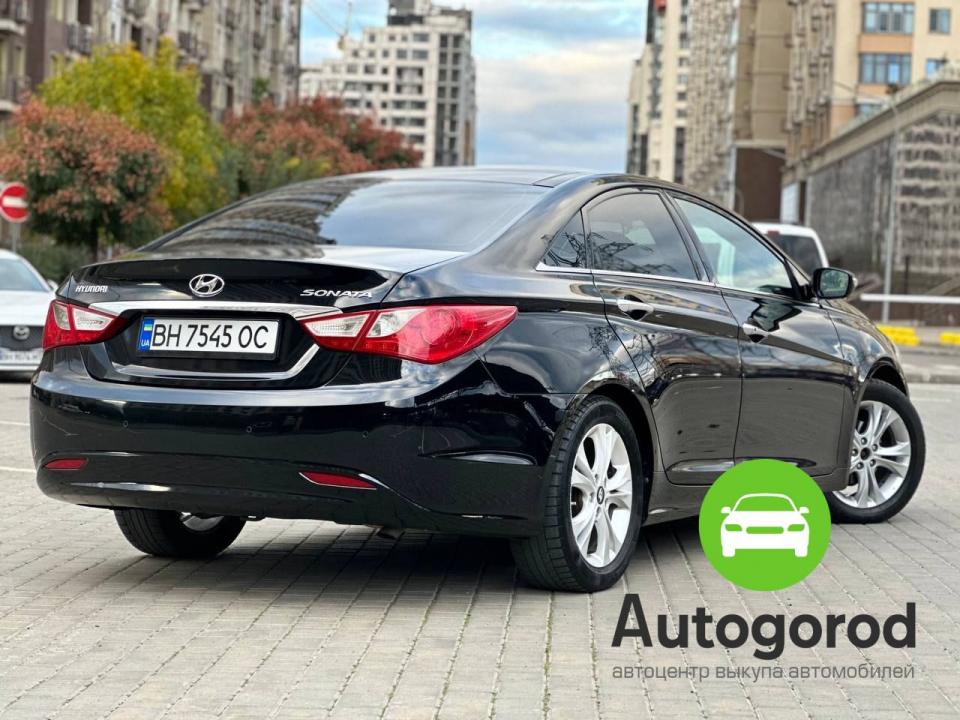 Авто Hyundai
                                        Sonata Газ/бензин фото 2