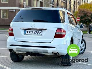 Авто Mercedes-Benz M-Class Объем двигателя  фото 1