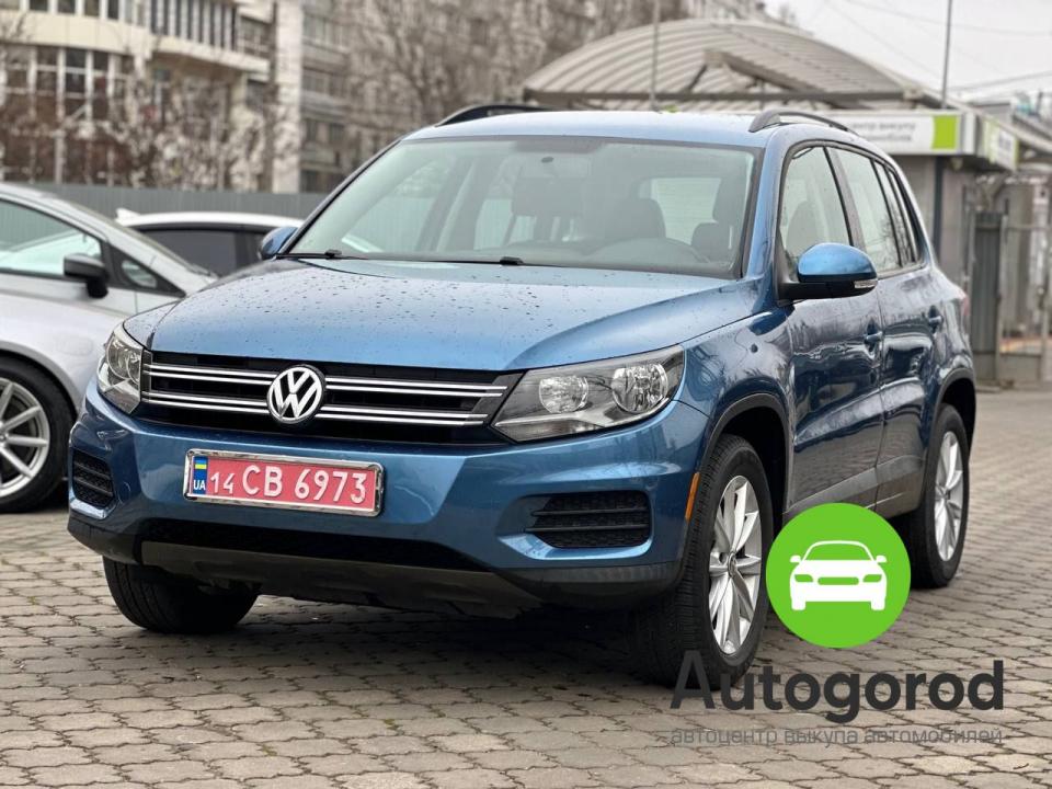 Авто Volkswagen
                                        Tiguan Бензин фото 2